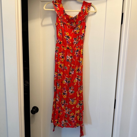Conversations by Anthropologie Red Floral Midi Dress - Picture 3 of 4